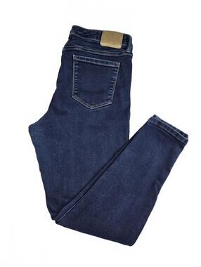 Anne Klein Mid Rise Skinny Ankle Jeans w/Dark Wash Denim & Signature Logo Button